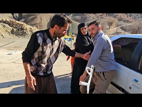 *"Salahuddin's Return Home: Stories from the Doctor's Office"*