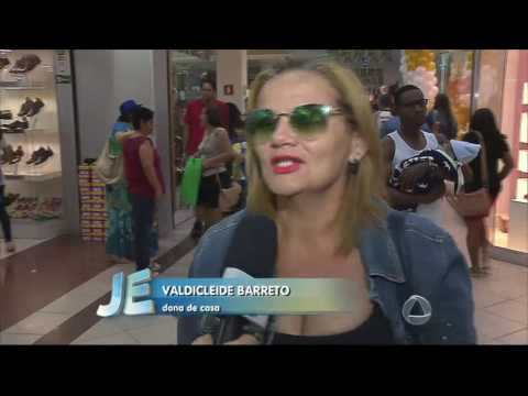 JE 1º EDIÇÃO - Pesquisa mostra que mais da metade dos brasileiros já fez compras por impulso