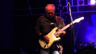 Wayne Perkins "little girl eyes" by ROXXON