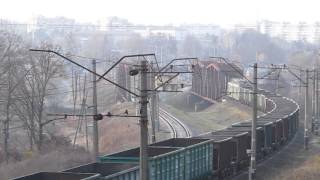 preview picture of video 'ВЛ80к-126 с грузовым поездом, Киев-Ирпень'