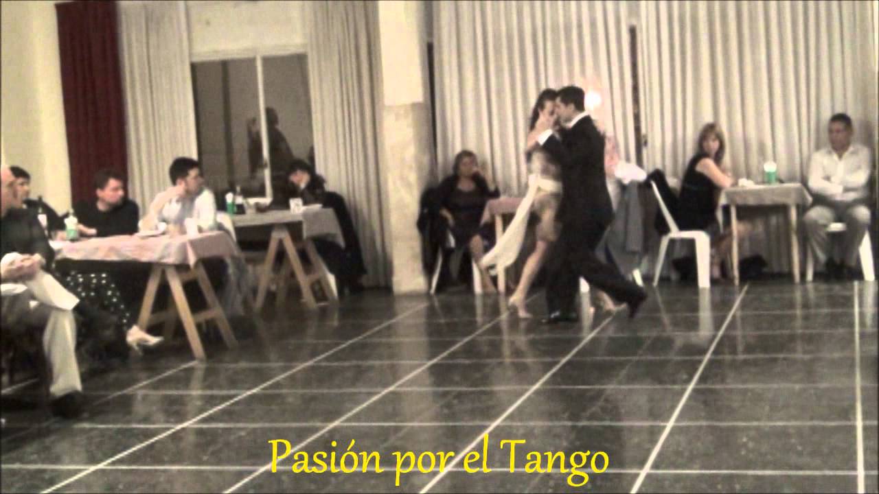 SILVANA PRIETO y MATIAS BATISTA Bailando la Milonga LA MILONGA DE BUENOS AIRES en FLOREAL MILONGA