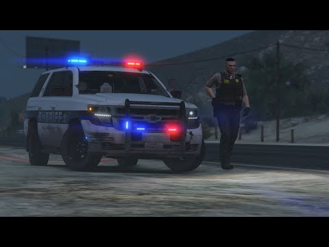 GTA 5 LSPDFR #51 Bar Fight! "No Commentary"