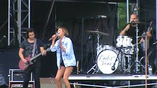 Carly Pearce -  Everybody Gonna Talk @ Country USA 2018