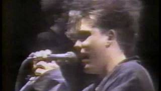 The Cure - Six Different Ways live rio 87