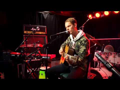 John Emil - Perfect Dream Live @ O'Learys 2016