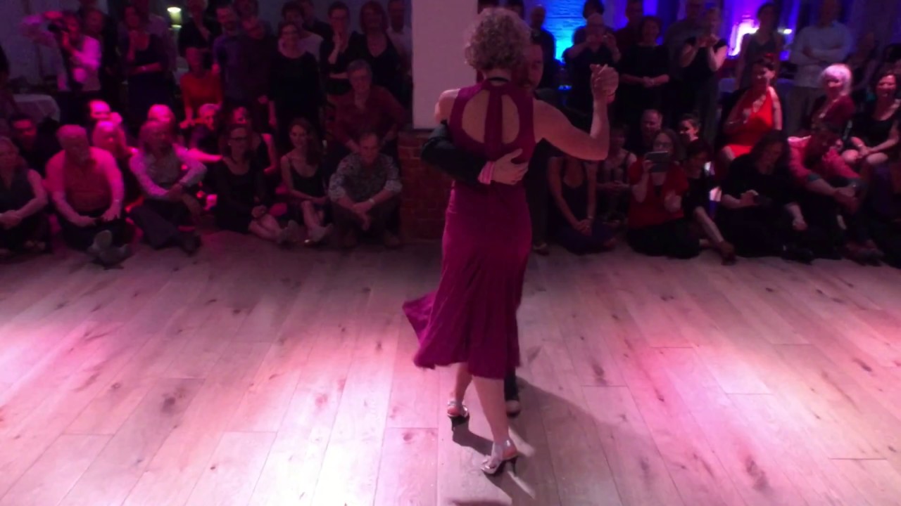 Tamara Juhan y Luis Bruni 15 years el abrazo Meta Fierro