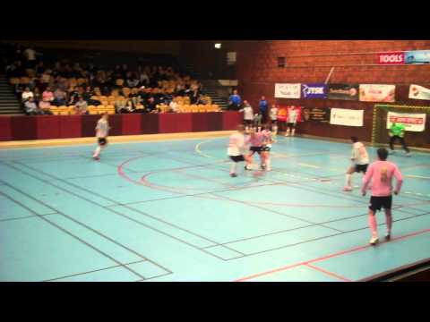 ÖIFC del 42 - Schelins rosa ribbskott mot Sylvia