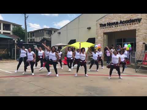 Mom Crew's 2nd performance at Novus Academy