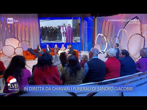 Ultimo saluto a Sandro Giacobbe, le immagini del funerale - La volta buona 09/12/2025