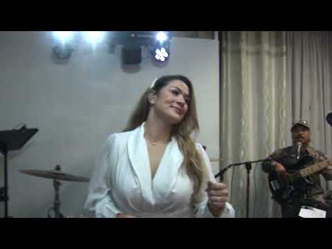 CHANTAL MET MARTO HOUSEBAND