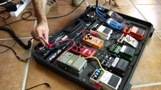 Video thumbnail for Behringer PB1000 pedalboard case by MurphyMario13