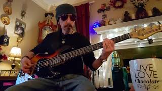 L7 Moonshine (bass cover) revisited.