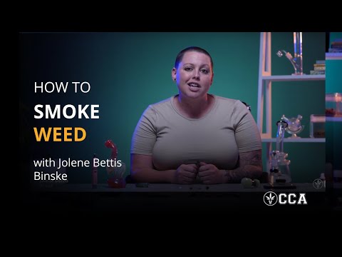 How To Smoke Weed: Most Common Ways to Smoke Flower