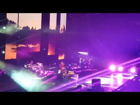 Mariah Carey - Without You - Arena Ciudad De Mexico - (CDMX, Mexico) - 2016-11-08