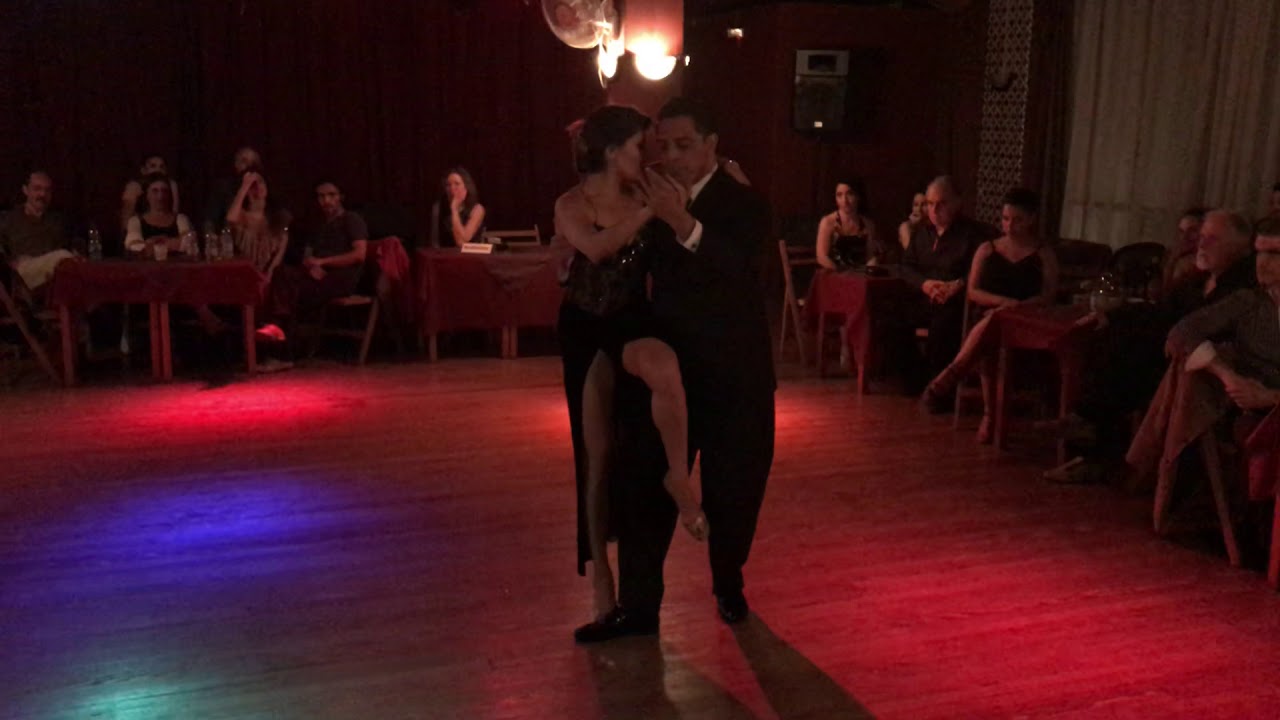 Pablo Peralta e Ivana De Caro - 1 "Chiqué"