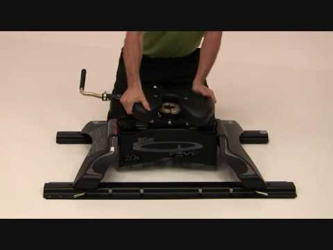 Curt 20k Q5 Fifth Wheel Hitch