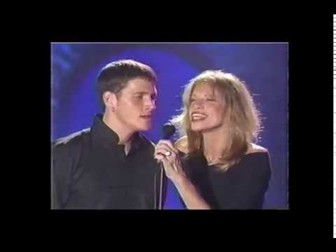 Carly Simon performing 'Lili Marlene' 1997