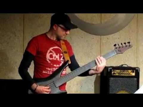 Alex Carreri: nobody knows you when you're down and out