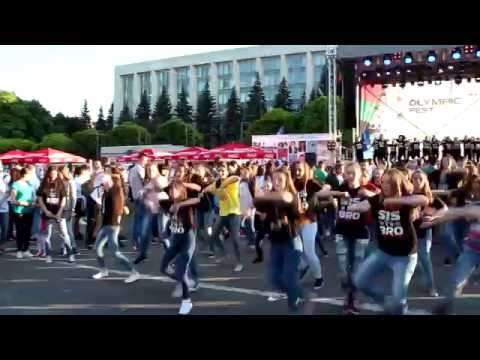 SIS N BRO Flashmob la Olympic Fest 2016