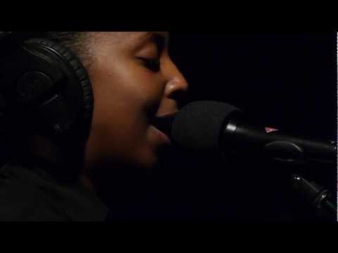 Cold Specks - The Mark (Live on KEXP)