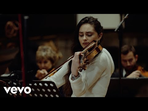 Esther Abrami - Dmitri Shostakovich: The Gadfly