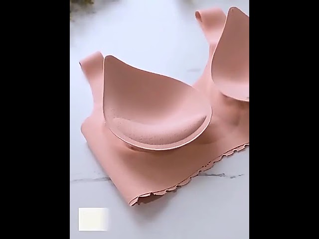 Vídeo relacionado con Sujetadores Sin Aros para Niñas Adolescentes Almohadillas Finas Tirantes Ajustable Reunido Ropa Interior Sin Alambre Brasieres para 12 a 18 Años Mujeres y Chica - 3 Piezas