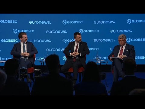 شاهد كيف يقيم سياسيو أوروبا عمل حكوماتهم لإعادة انعاش الاقتصاد بعد الجائحة؟…