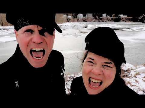 The Alluring Laura Darling by JANTURAN