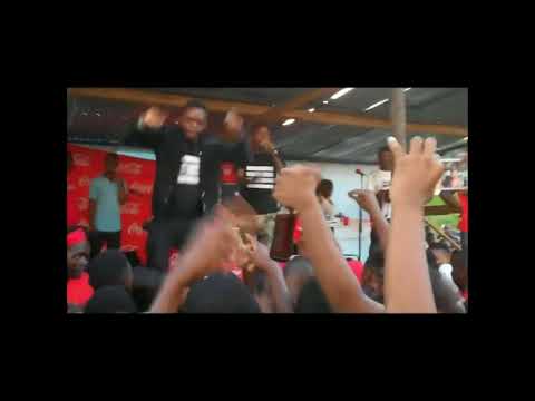 HOMEGROWN AFRICAN OVERWHELMED BY FANS WARM WELCOME ON STAGE