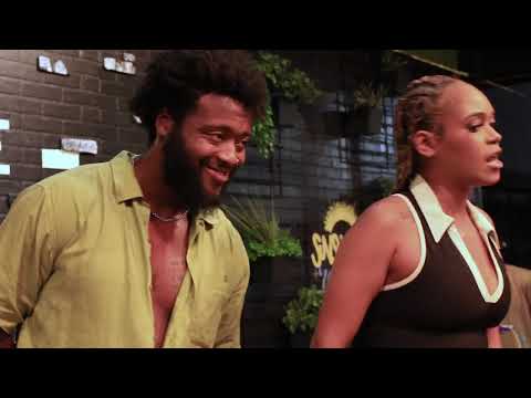 Leauxeyed vs Dee Reign