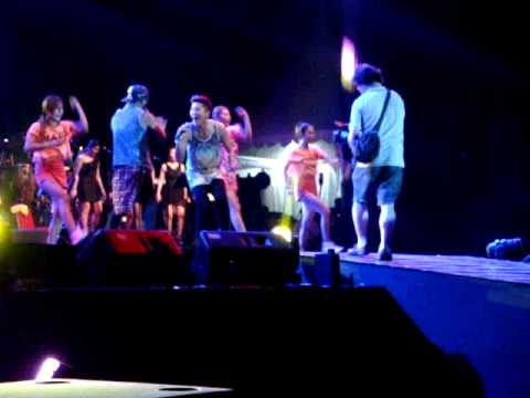 [FANCAM] 130420 ERU feat ShorryJ - at ERU & Friends Concert in Jakarta {Part.1}