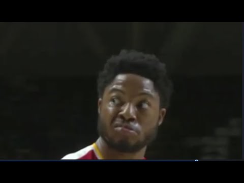 NON CI CREDE NEMMENO LUI. JONES SCHIACCIA SU SAMPSON  IN GARA 1 PLAYOFF  VIRTUS BOLOGNA vs PESARO