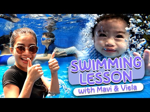 First Swimming Lesson with Mavi & Viela 🏊🏻‍♀️