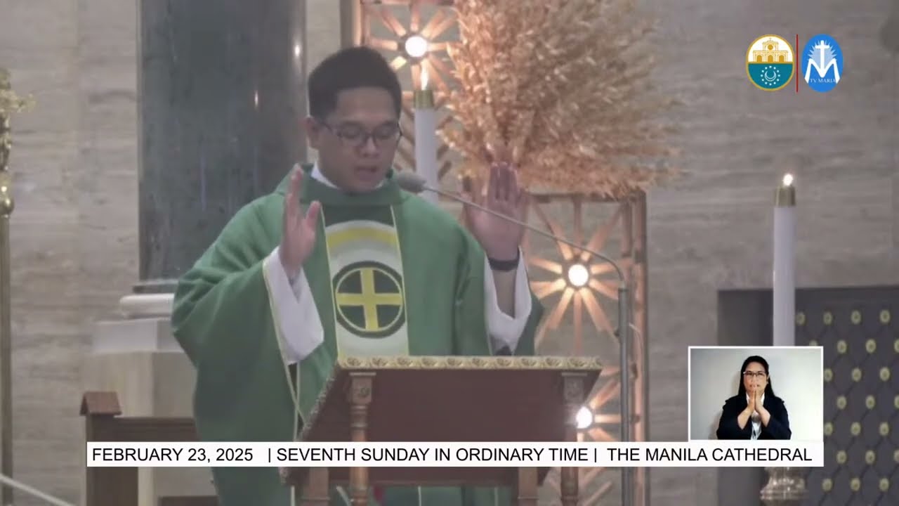 Catholics Pray for Ailing Pope Francis at Sunday Mass Catholics Pray for Ailing Pope Francis at Sunday Mass