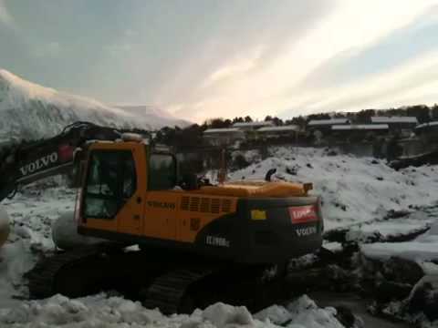Brattvåg IL bygger fotballhall