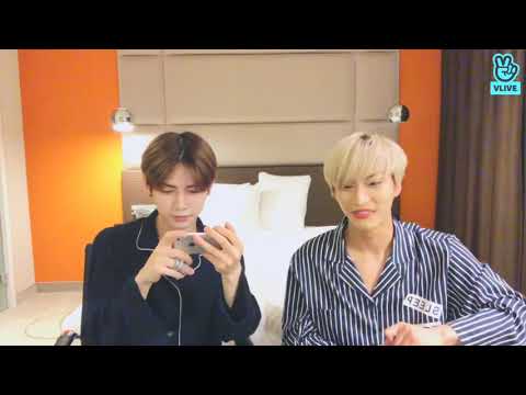 [ENG SUB] ATEEZ VLIVE 20190412 - 성화 여상 파자마파티 🌙⭐️