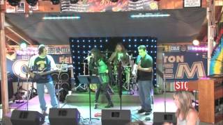 Hurricane Jane (Live at Barnfest 2015)