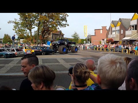 Monster truck crashes into crowd in Haaksbergen - Alternative angle || ViralHog