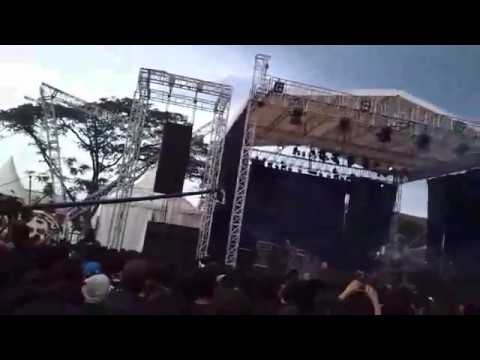 MESIN TEMPUR - Live in Kickfest 2012 Bandung