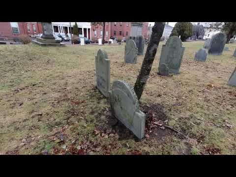 Broad Street Cemetery, Established 1655 in Salem, Massachusetts | Walking Old Graveyards