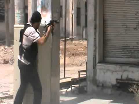 اشتباكات كتيبة الشهيد طاهر الصياصنة مع عناصر النظام المتواجدين داخل مبنى السرايا ضمن معركة السيطرة على مخفر المخيم في درعا