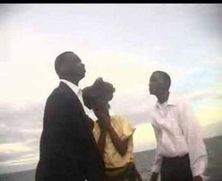 Upendo Nkone- Mungu Baba