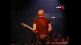 Joe Satriani - "The Mystical Potato Head Groove Thing" (Live in Santiago)