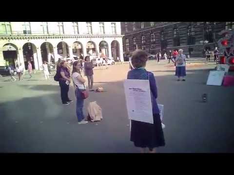 Cercle de silence contre le traitement inhumain des sans papiers - Paris 15/07/2016