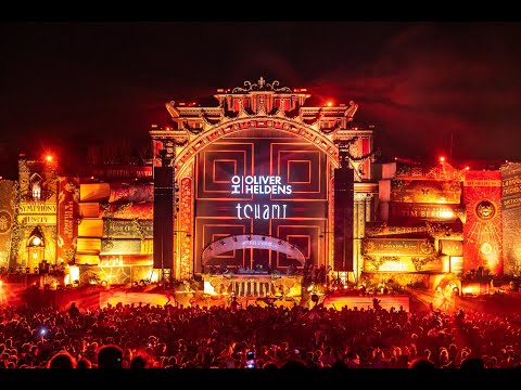 Oliver Heldens B2B Tchami at Tomorrowland 2022, Library Stage
