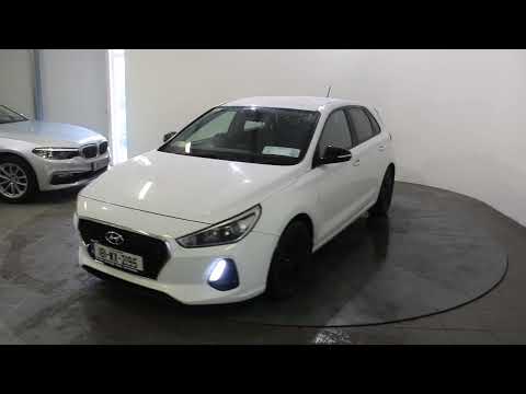 Hyundai i30 1.6 Diesel Deluxe Auto - Image 2