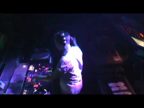 Miss Faction at Cap'tain