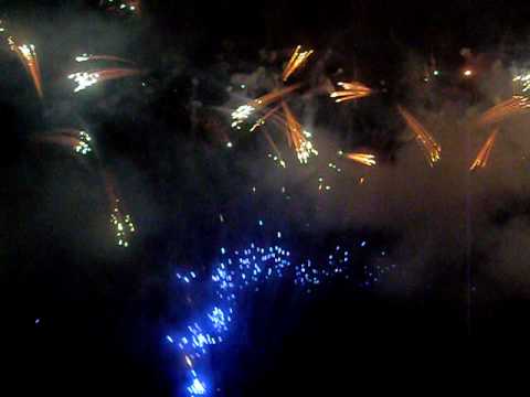 blue mine to color horse tail