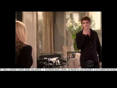 Reid Blows a Kiss to Katie (09-02-10)