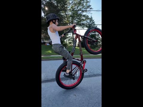 Lilman on the Creme x SE Bikes Fat Ripper!
